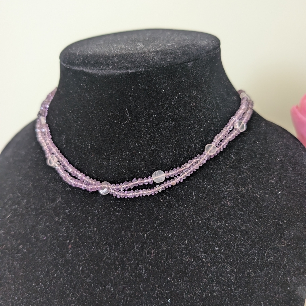 Vintage Purple Beaded Necklace - Picture 9 of 9